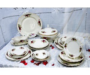 שושנה אדומה