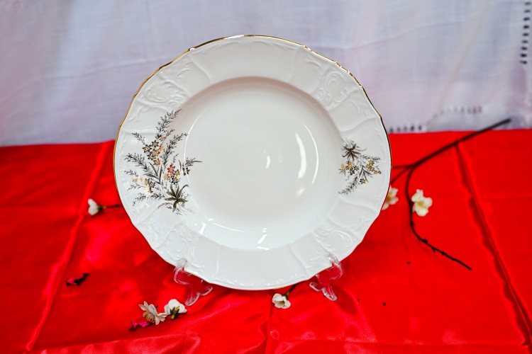 שיבולת זהב - 18 צלחות