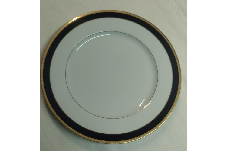 סילביה קובלט - שש צלחות עוגה