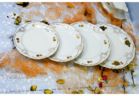 עלה זהב - צלחות בגדלים שונים